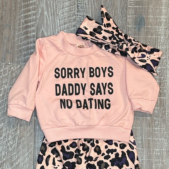 Cute Pink Baby Outfit with Leopard Print “Sorry Boys, Daddy Says No Dating” - Picture 2 of 3